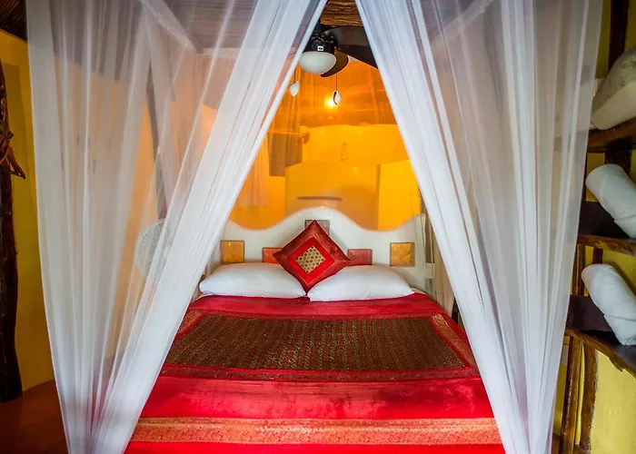 Cabañas La Luna Hotel